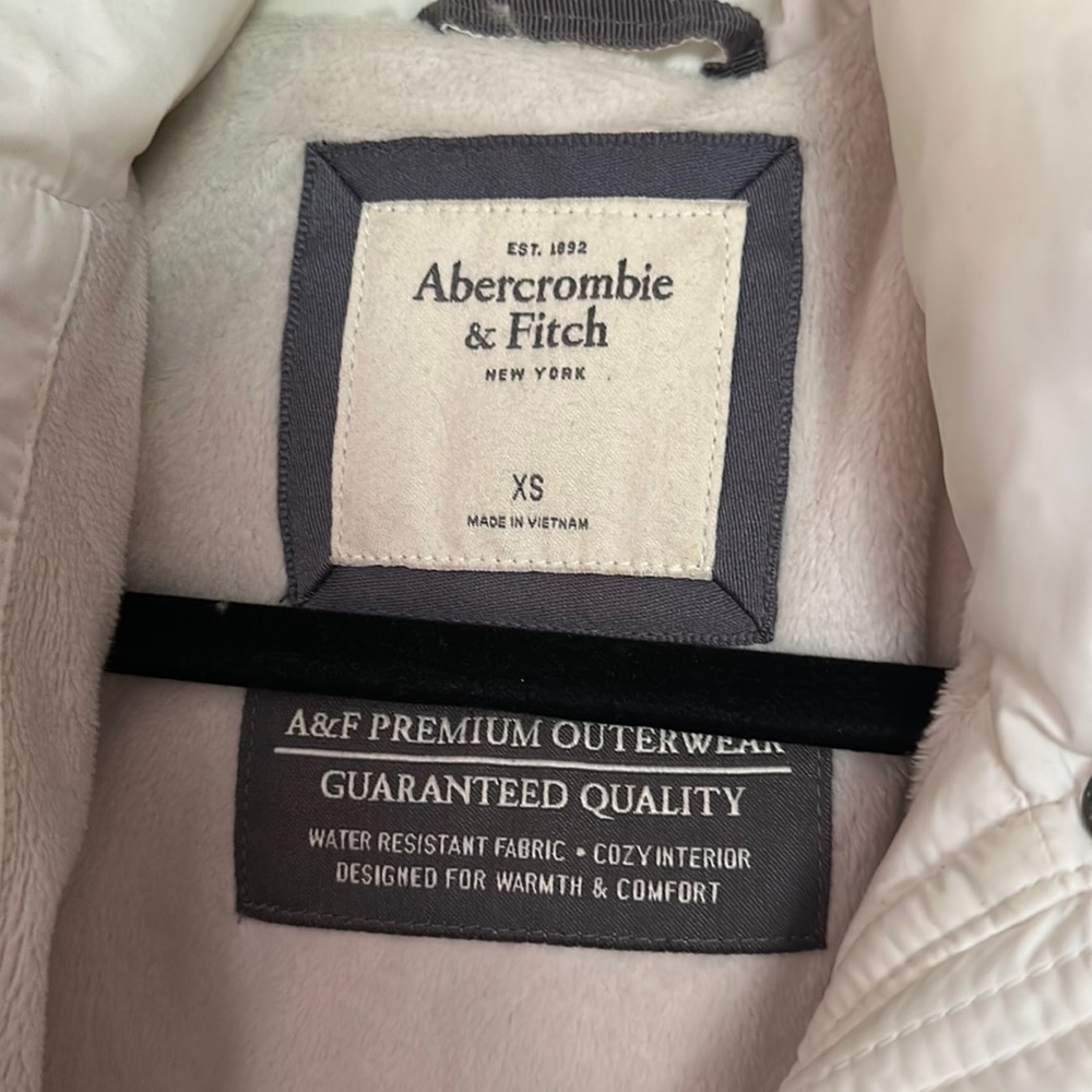 Abercrombie Woman’s Vest